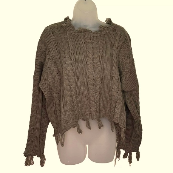 A Beautiful Soul Sweaters - NWT Women’s A Beautiful Soul Felicitee Distressed Crop Cable Knit Sweater Sz 1X